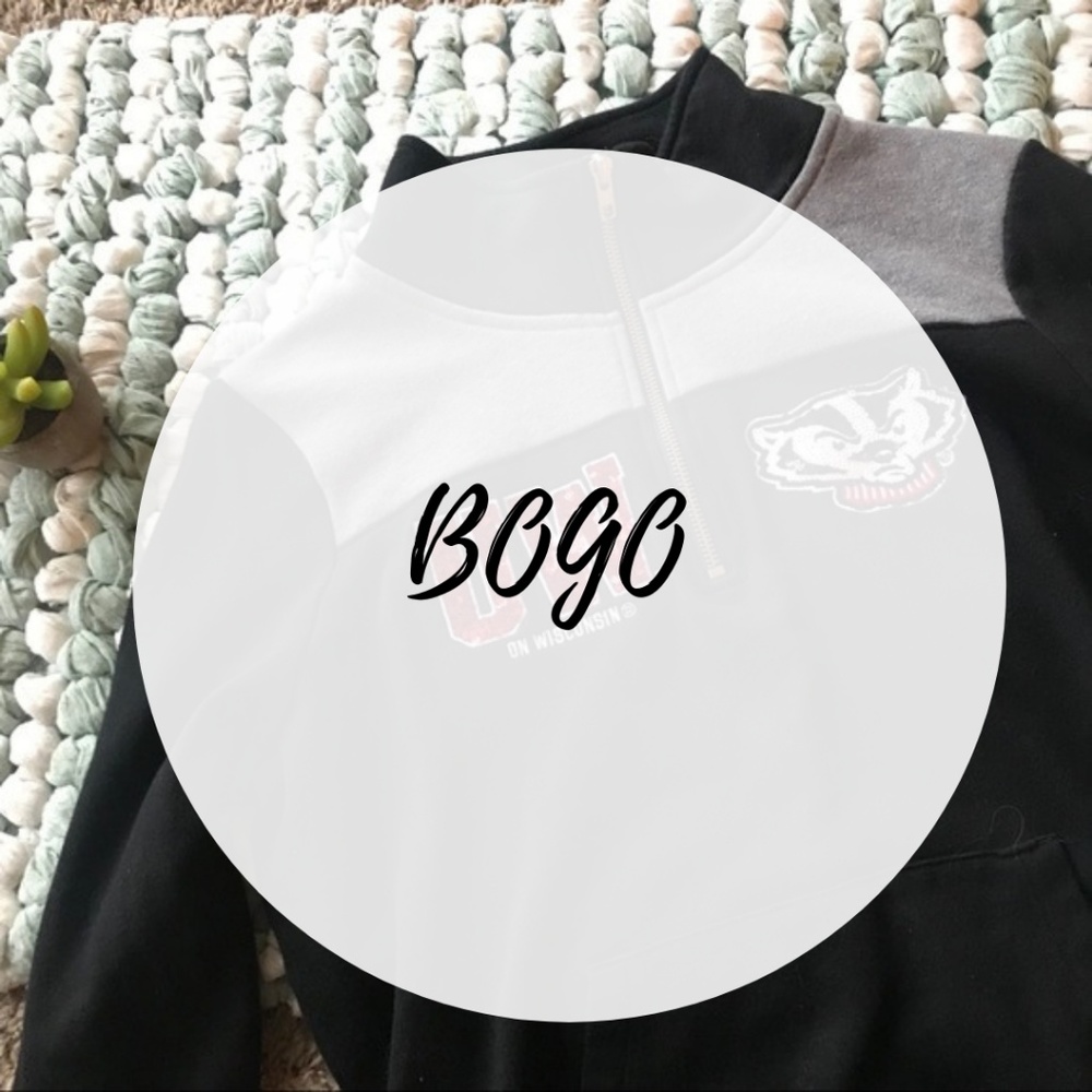 🔥PRICE DROP - PINK Victoria’s Secret UW Badgers